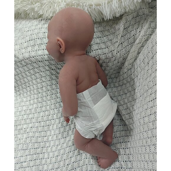 6.82lbs Full Body Platinum Silicone Reborn Baby Boy Doll 45cm Sleeping Newborn - Picture 15 of 16